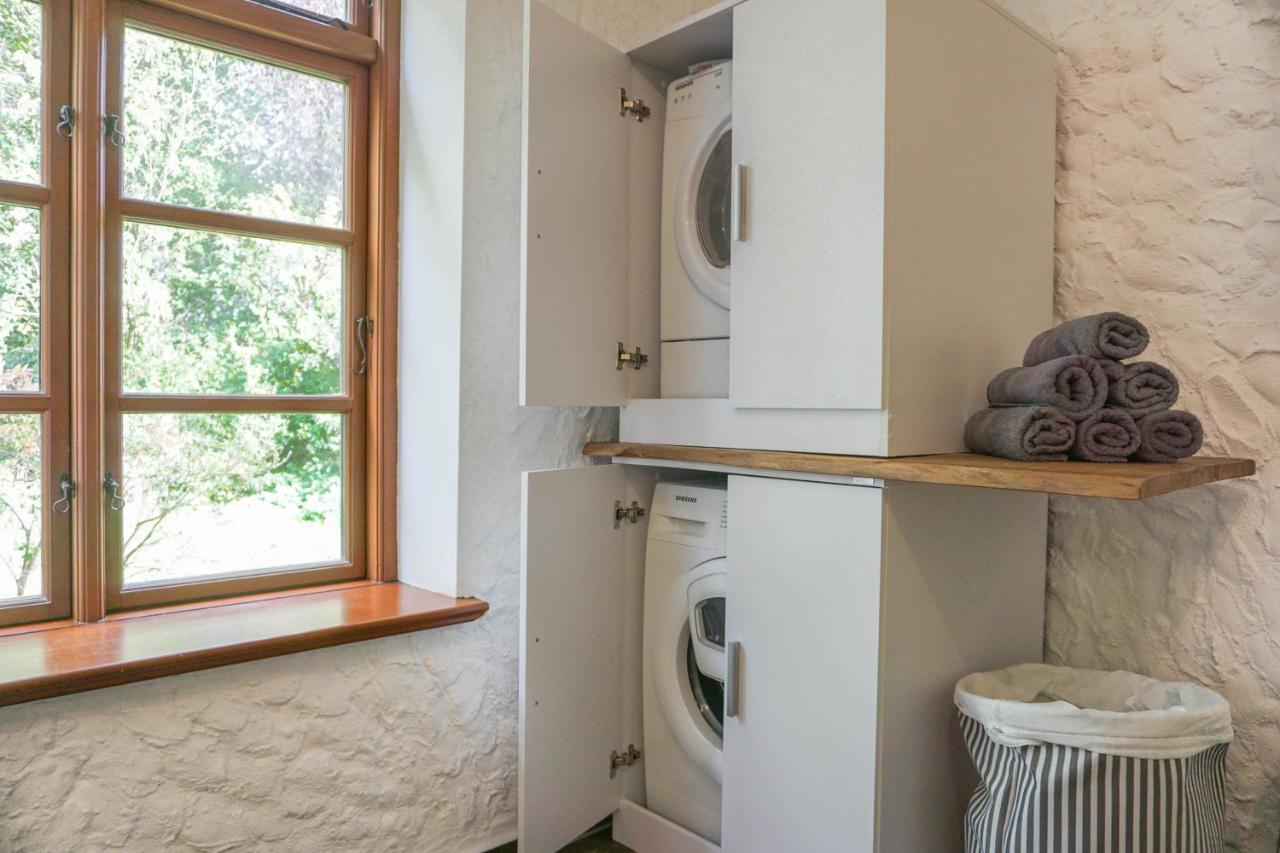 Ruhe Unter Reet-Haus Mit Sauna, Whirlpool Und Kamin Gnarrenburg ภายนอก รูปภาพ