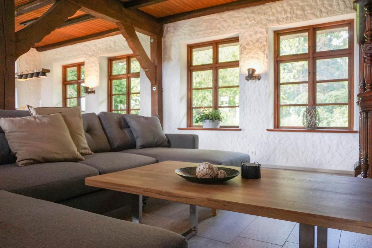 Ruhe Unter Reet-Haus Mit Sauna, Whirlpool Und Kamin Gnarrenburg ภายนอก รูปภาพ
