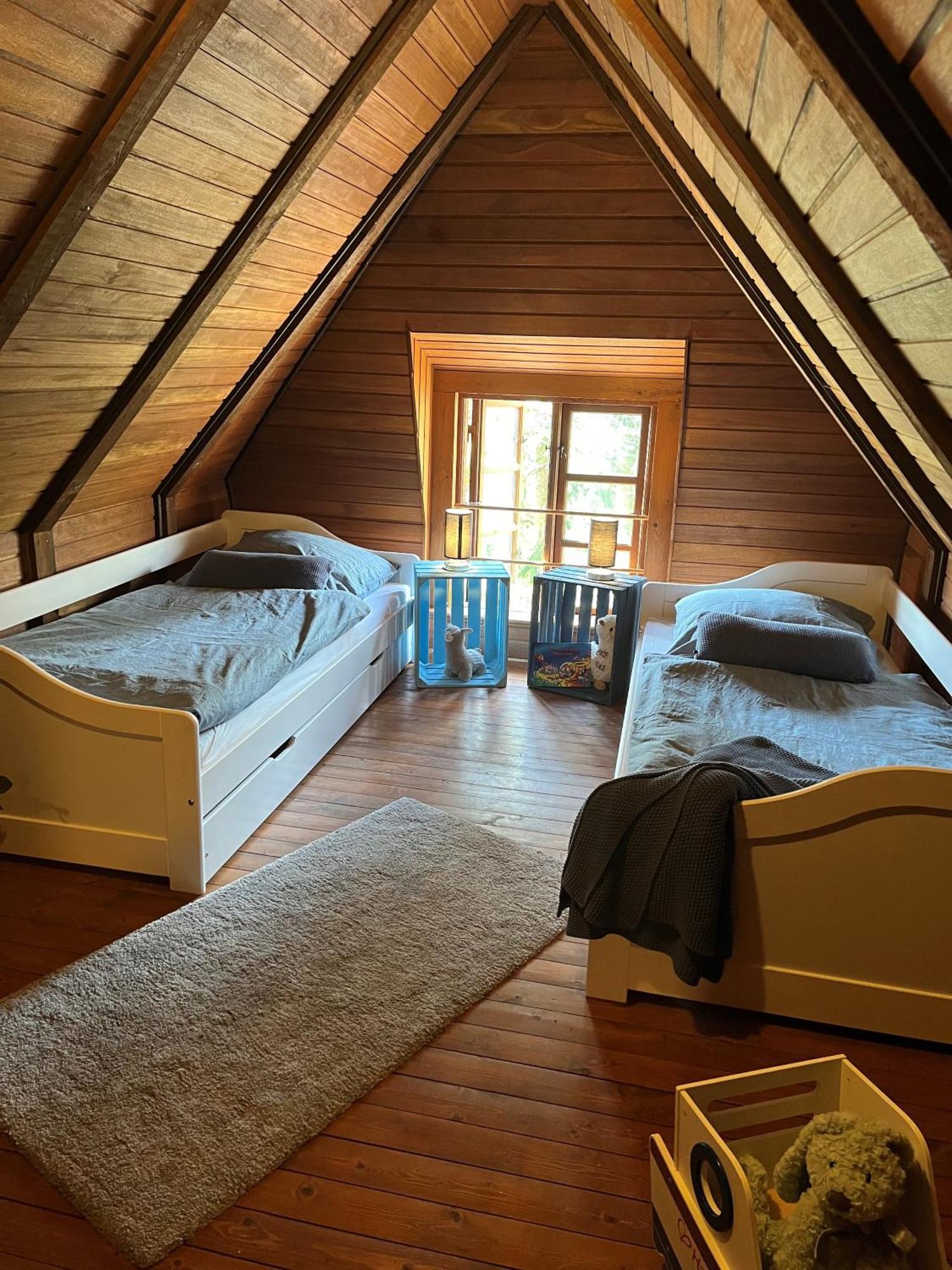 Ruhe Unter Reet-Haus Mit Sauna, Whirlpool Und Kamin Gnarrenburg ภายนอก รูปภาพ